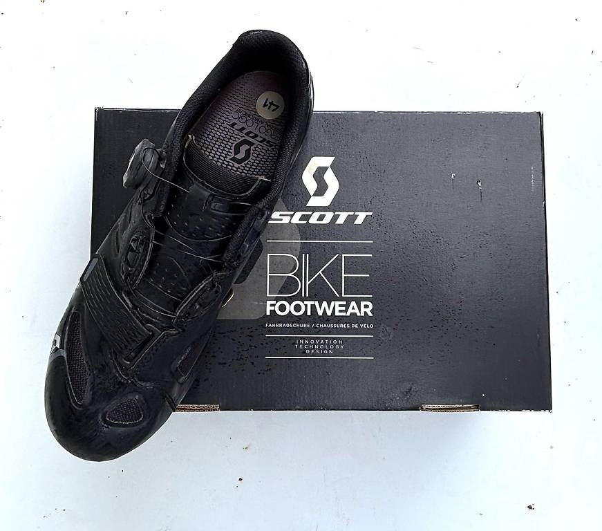 Scott Scarpe da uomo: Scott Rennradschuhe mit Carbon-Sohle, Grosse 41 – Usato da geroldswil venduto da Haiku_82