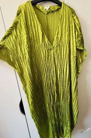 Kaftan Kleid plissiert XL ( 44-52 )  kiwi = Ab 9.-