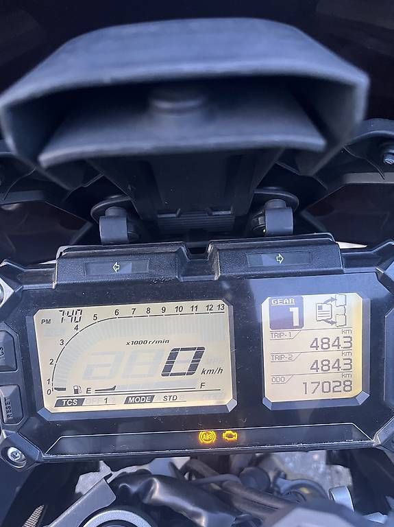 Yamaha Con cabina: Tracer 900 Abs 2018 – Usato da Lausanne venduto da Lorik1012 4