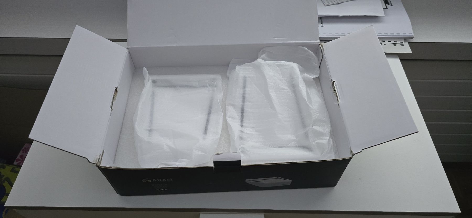 Adam Audio Haut-parleurs: ADAM Desktop Stands White  – D'occasion à Meilen par Roobiedoobie 3