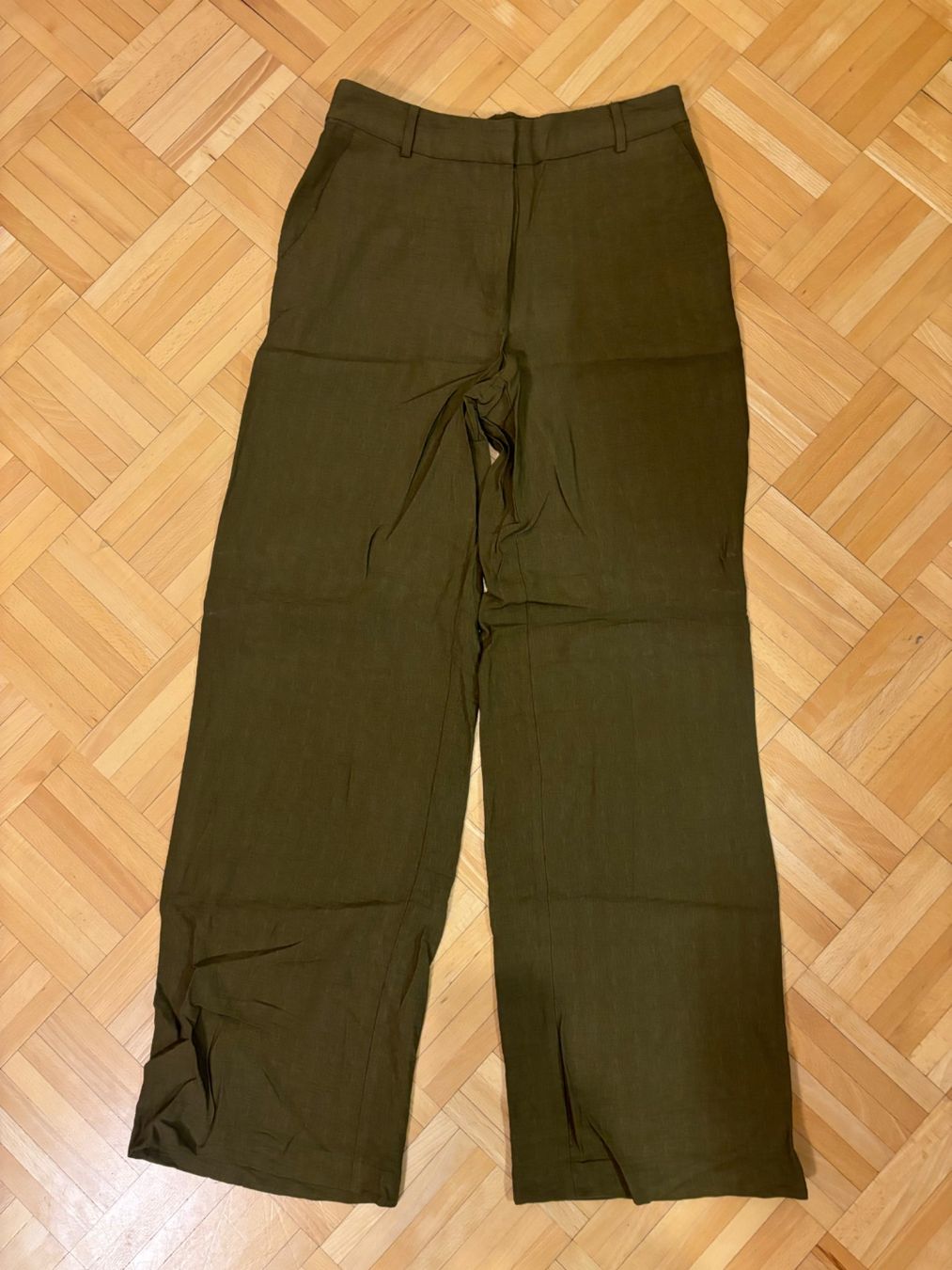 Hosen: Kaki large trousers M – Neu und originalverpackt aus Genève von chl_zc89 1