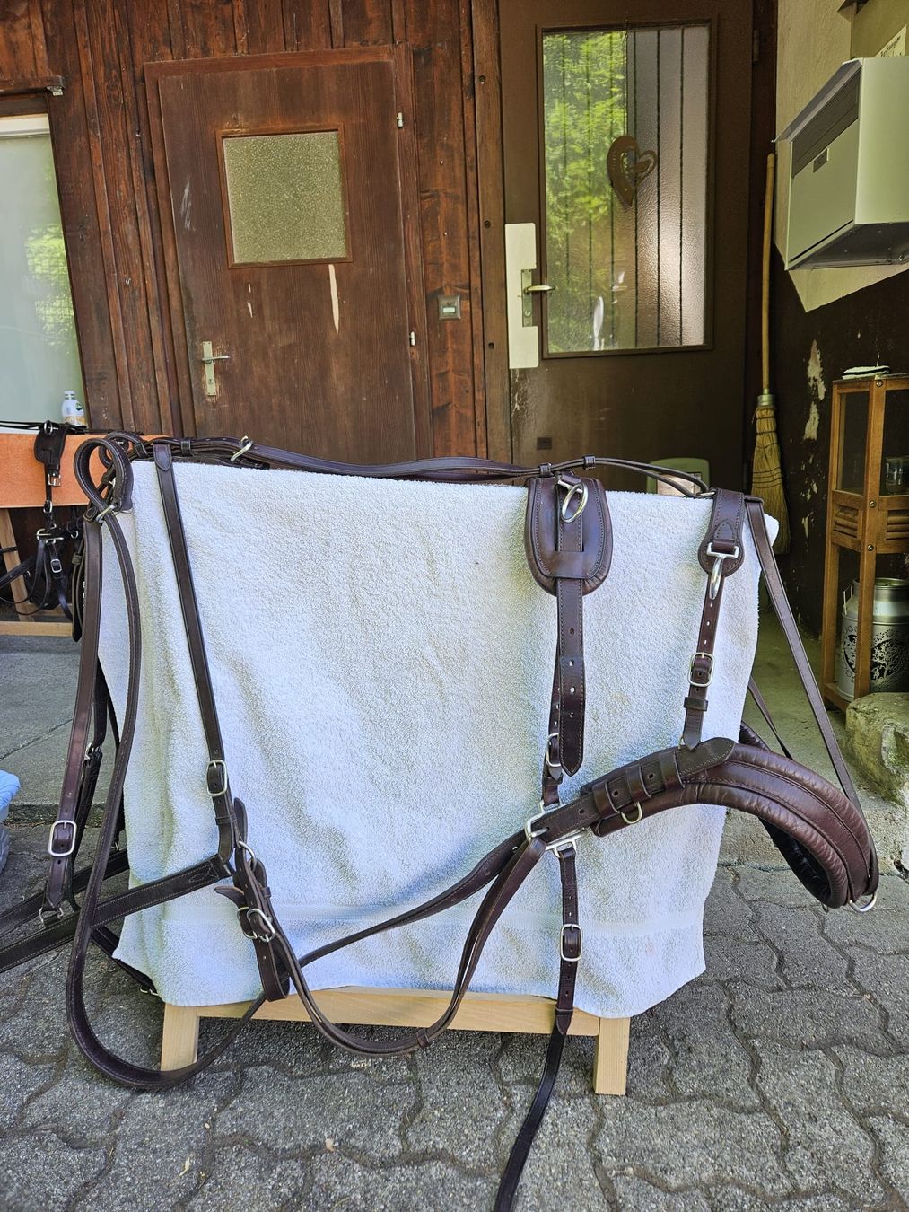 Briglie & Cavezze: Esel / Pferd3 geschirr Leder braun  – Usato da Winterthur venduto da Winti1993 2