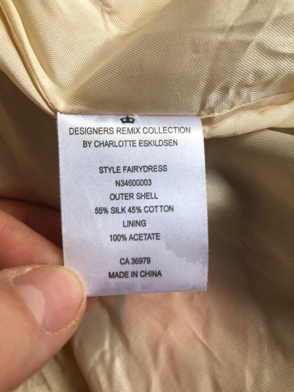 Robes: Robe / Kleid Designers Remix – D'occasion à Dotzigen par SecondHandGems 4