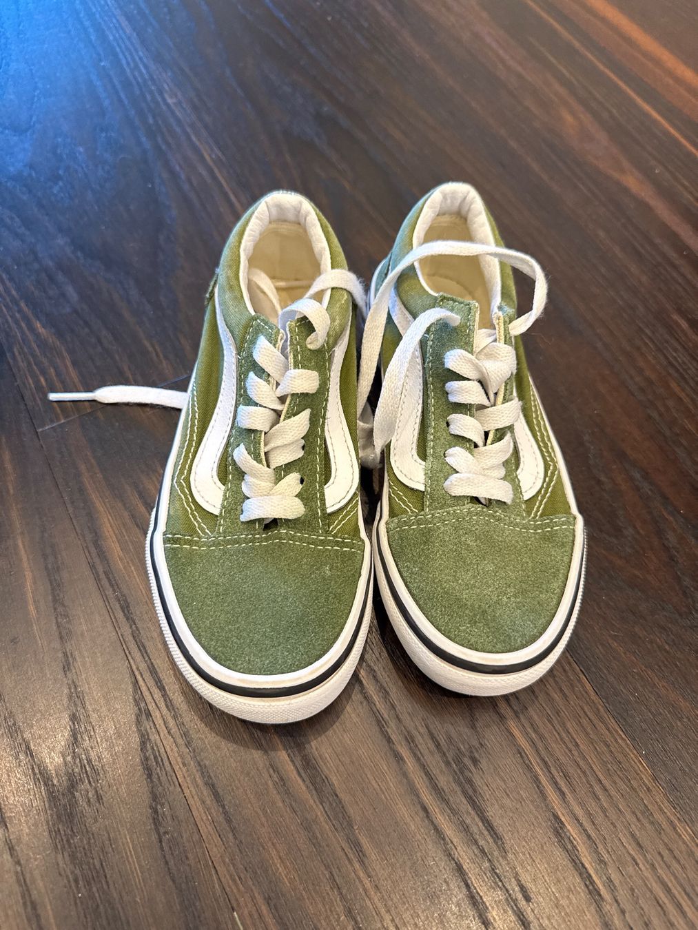 Vans Scarpe per ragazzi: Vans Schuhe Gr 30 – Usato da Schinznach-Bad venduto da a-girl