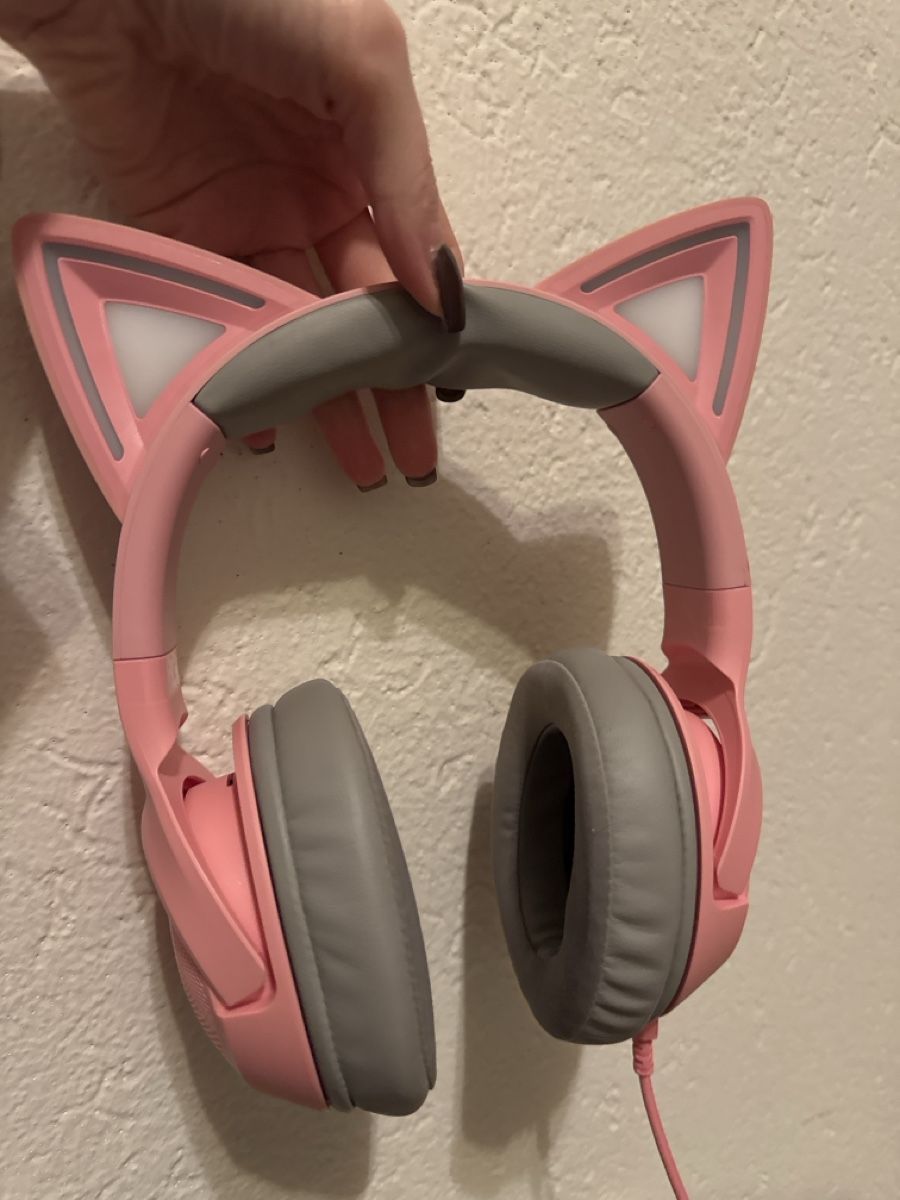 Cuffie: razer kraken kitty v2 bluetooth – Nuovo (secondo la descrizione) da Opfikon venduto da Aylin.7