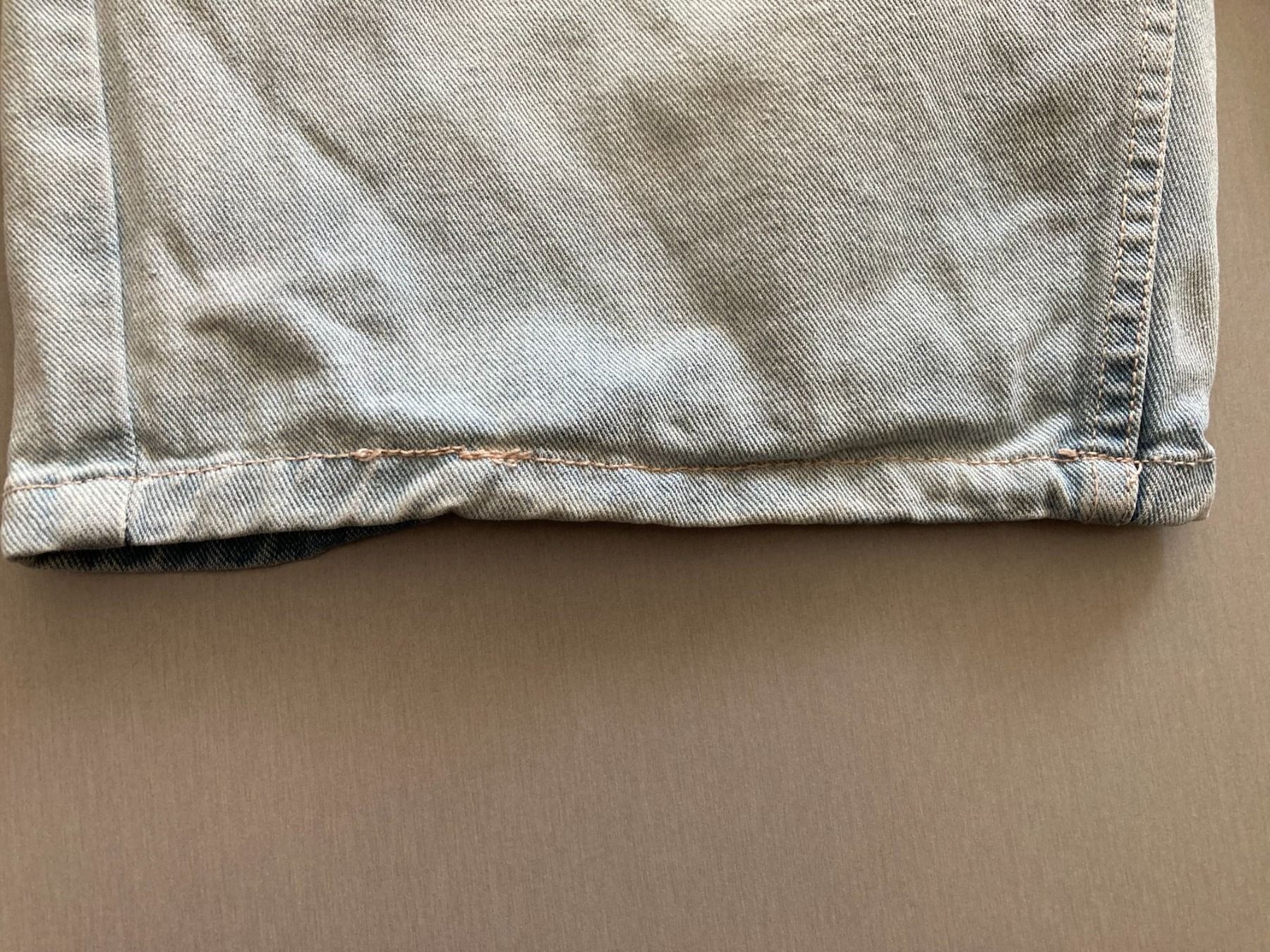 Yes Or No Jeans: YES OR NO Shorts Jeans – Usato da Obfelden venduto da miau68 4