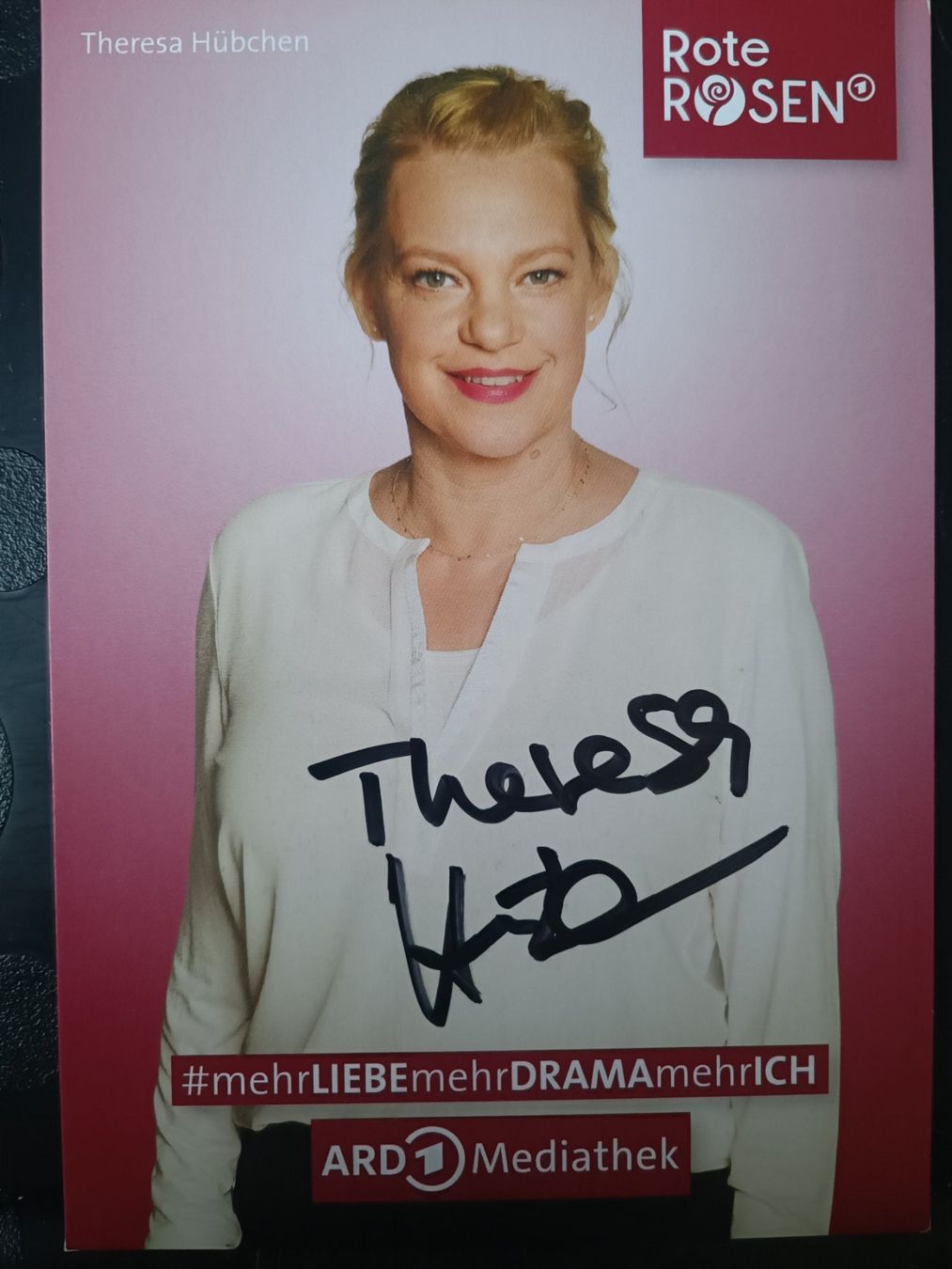 Autografi: Theresa Hübchen - handsigniert - Rote Rosen – Usato da Menziken venduto da Artographs