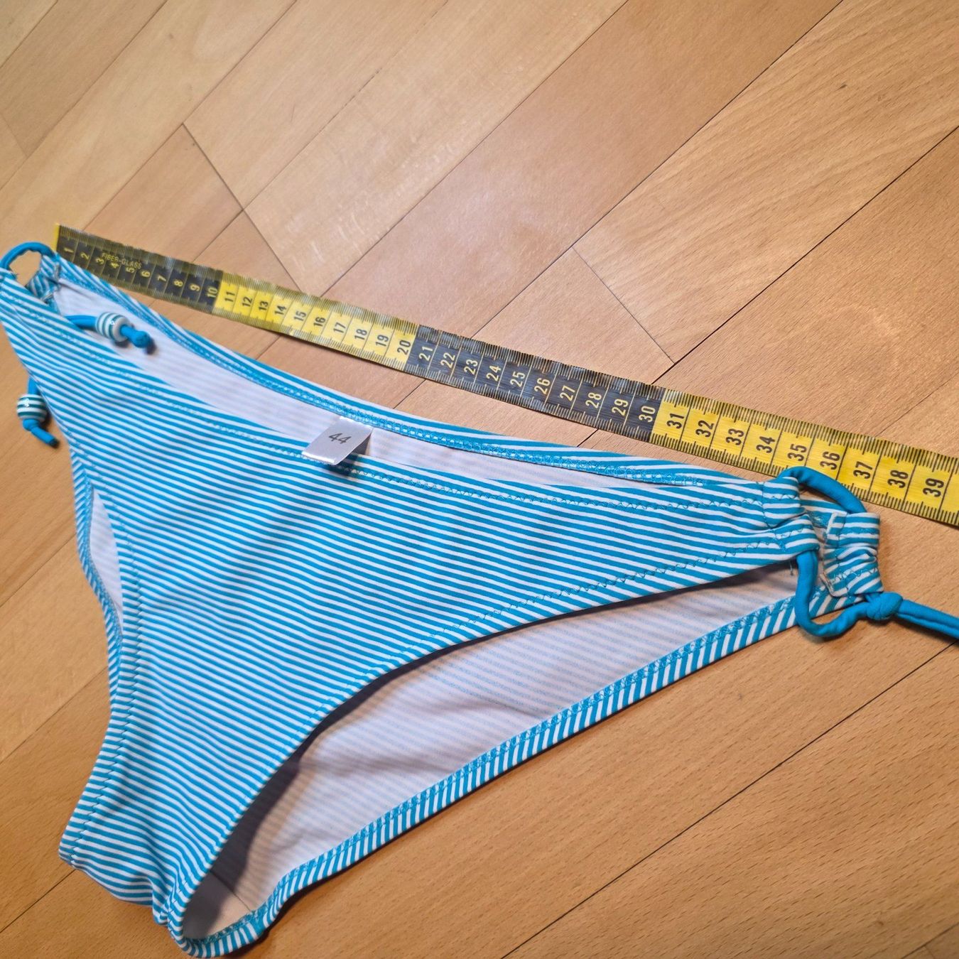 Badekleider & Bikinis: Bikinihose gestreift Gr. 40/L – Gebraucht aus Wald ZH von CapLux 6