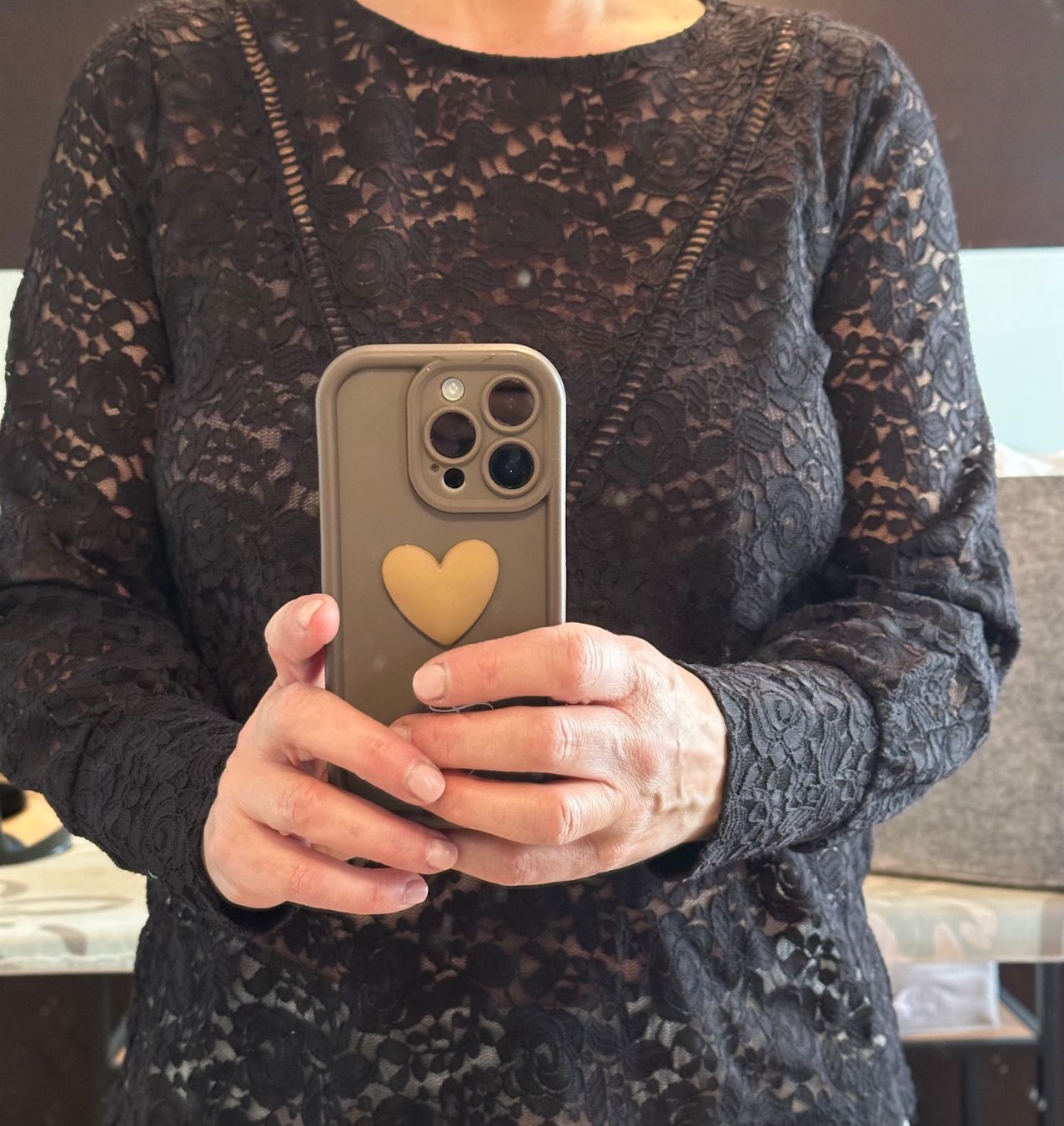 Camicette: Schwarze Bluse mit Spitze, Grösse 38, neuwertig! – Nuovo (secondo la descrizione) da Altendorf venduto da Eastwick4