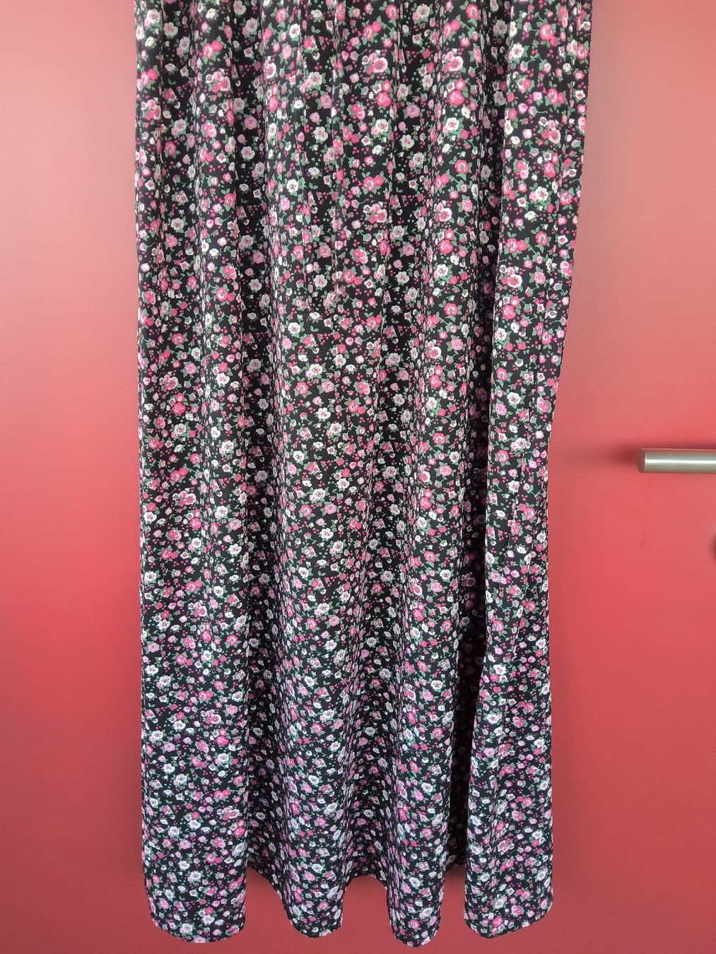 JDY Robes: Robe  longue JDY à fleurs – D'occasion à Romont FR par cat_j6ww 2