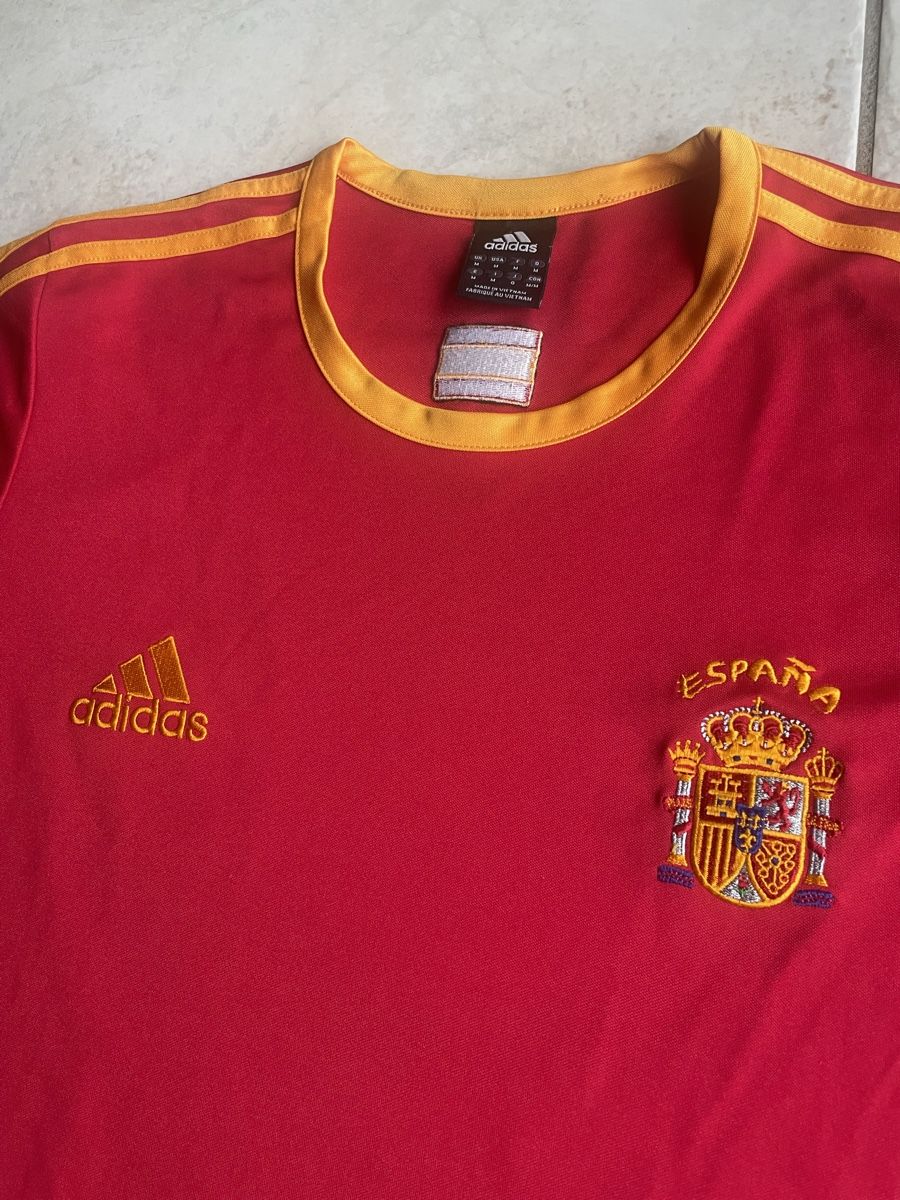 Adidas Canottiere & Pantaloni: Maillot Adidas Espagne Taille M – Usato da Vallamand venduto da Bricbracbroc82 1