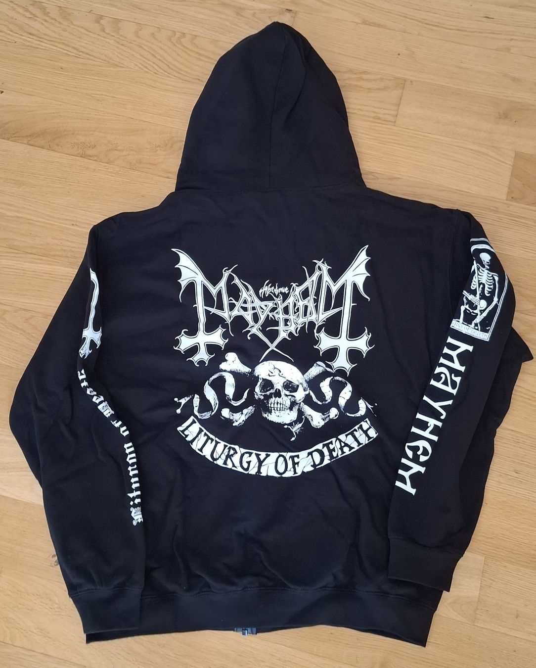 Maglioni & Felpe: Original MAYHEM Hoodie Gr. L oder XL – Usato da Aarberg venduto da Retoson 3