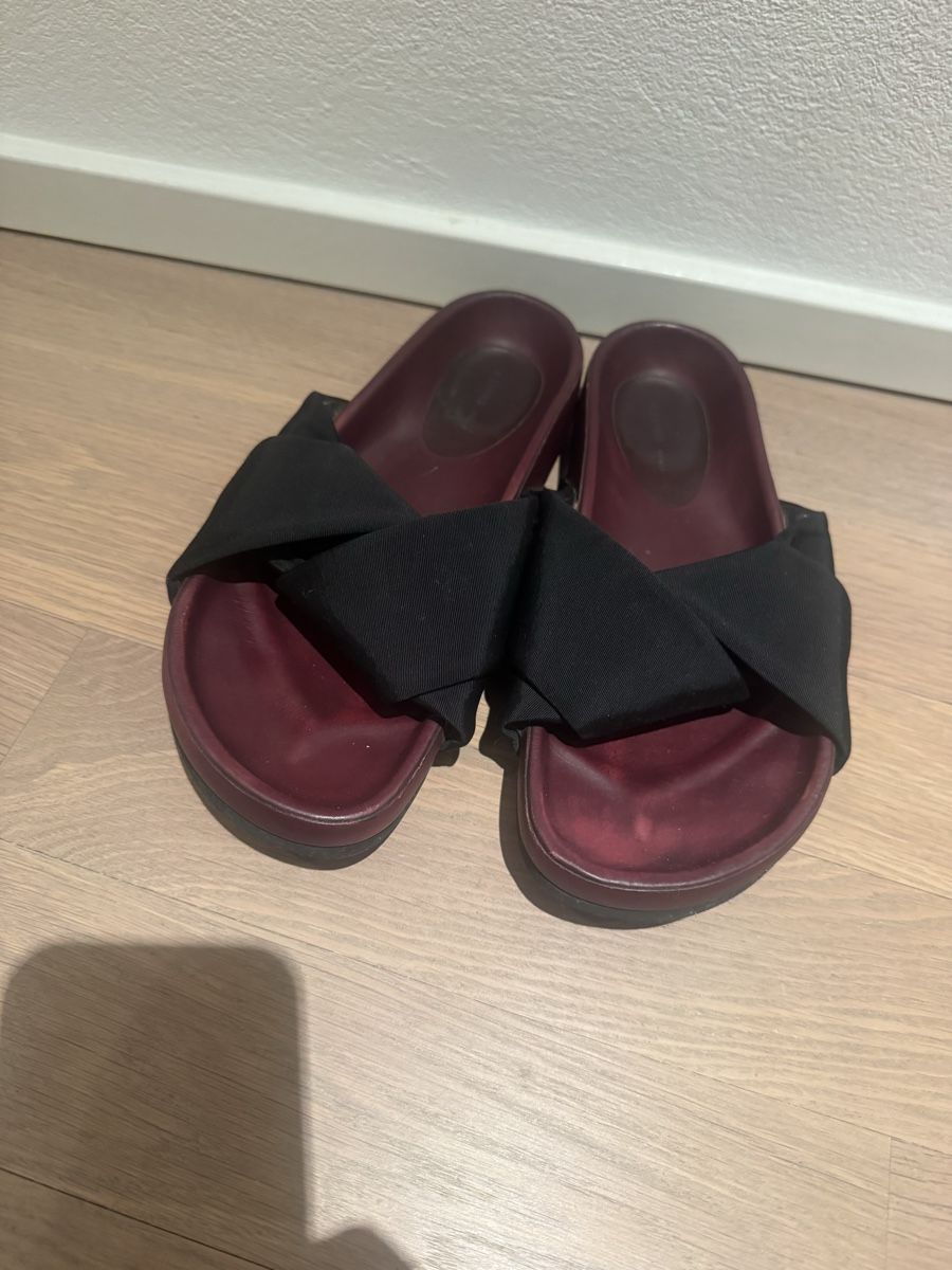Celine Scarpe da donna: CelineTwisted Sandals Size 38 Perfect Summer Sh – Nuovo (secondo la descrizione) da Küsnacht ZH venduto da Zafsa 1