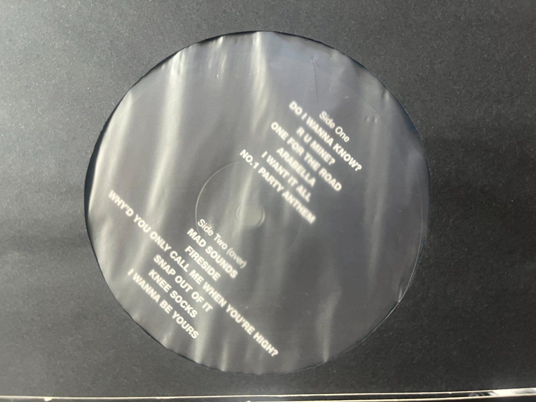 Dischi in vinile: Arctic Monkeys – AM Vinyl LP – Usato da Effretikon venduto da ChrisLamberger 3