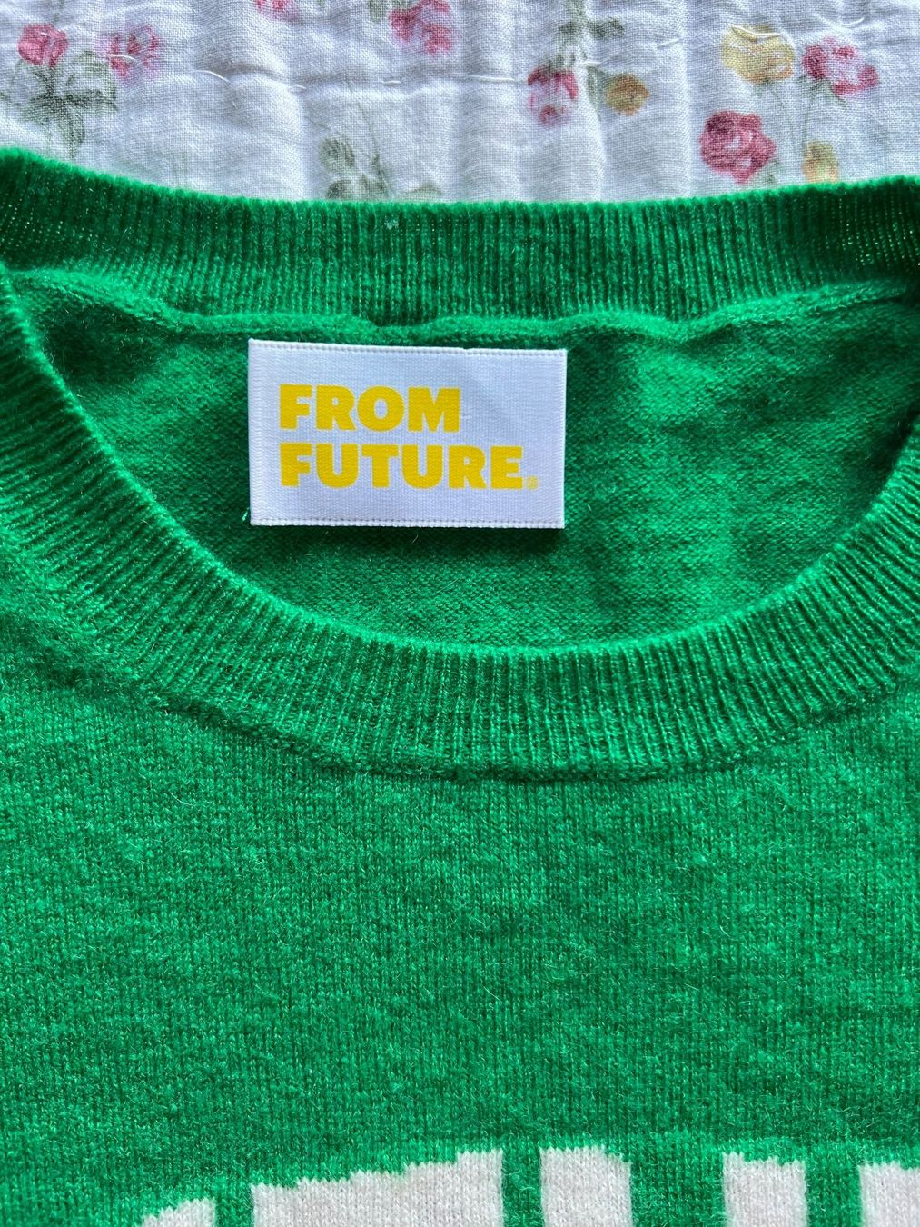 Pullover & Sweatshirts: Kaschmirpullover / FROM FUTURE / Gr. – Gebraucht aus Meggen von heyleg1 1