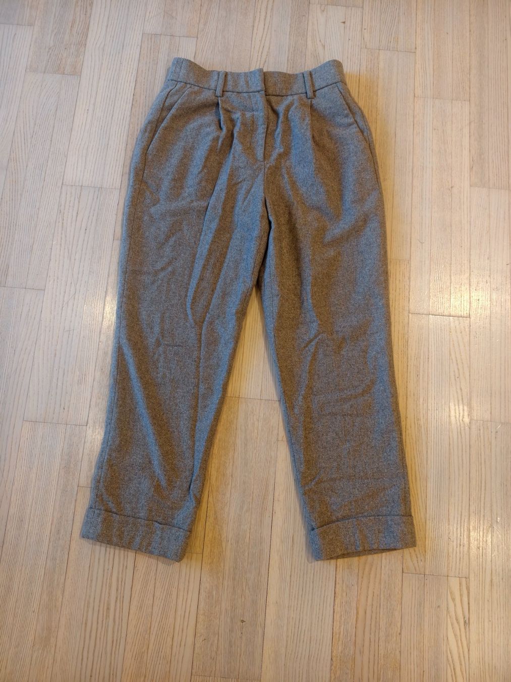 C&A Pantaloni: Hose 47% Wolle Gr. 38 – Usato da Berg TG venduto da Persefona