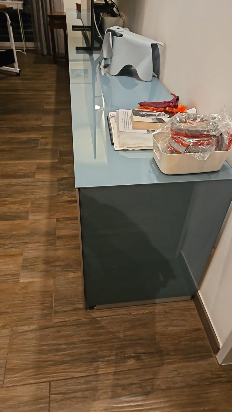 Mobili TV: Rimadesio Sideboard/Fernsehmöbel – Usato da Dietlikon venduto da beapaoli 1