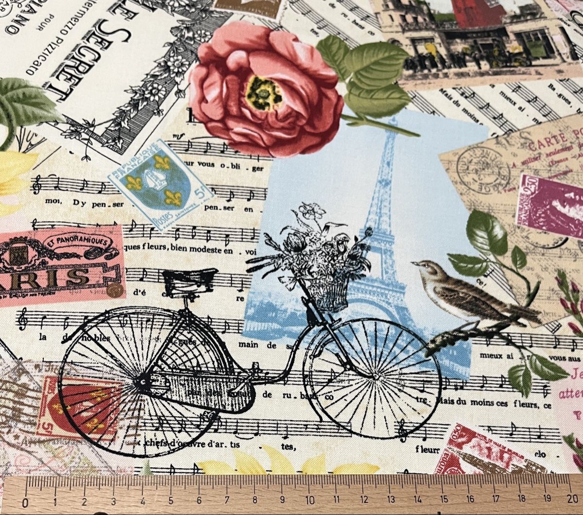 Tissus: Patchworkstoff Paris1 – Neuf (Voir description) à Seuzach par KreativmitStoff 1