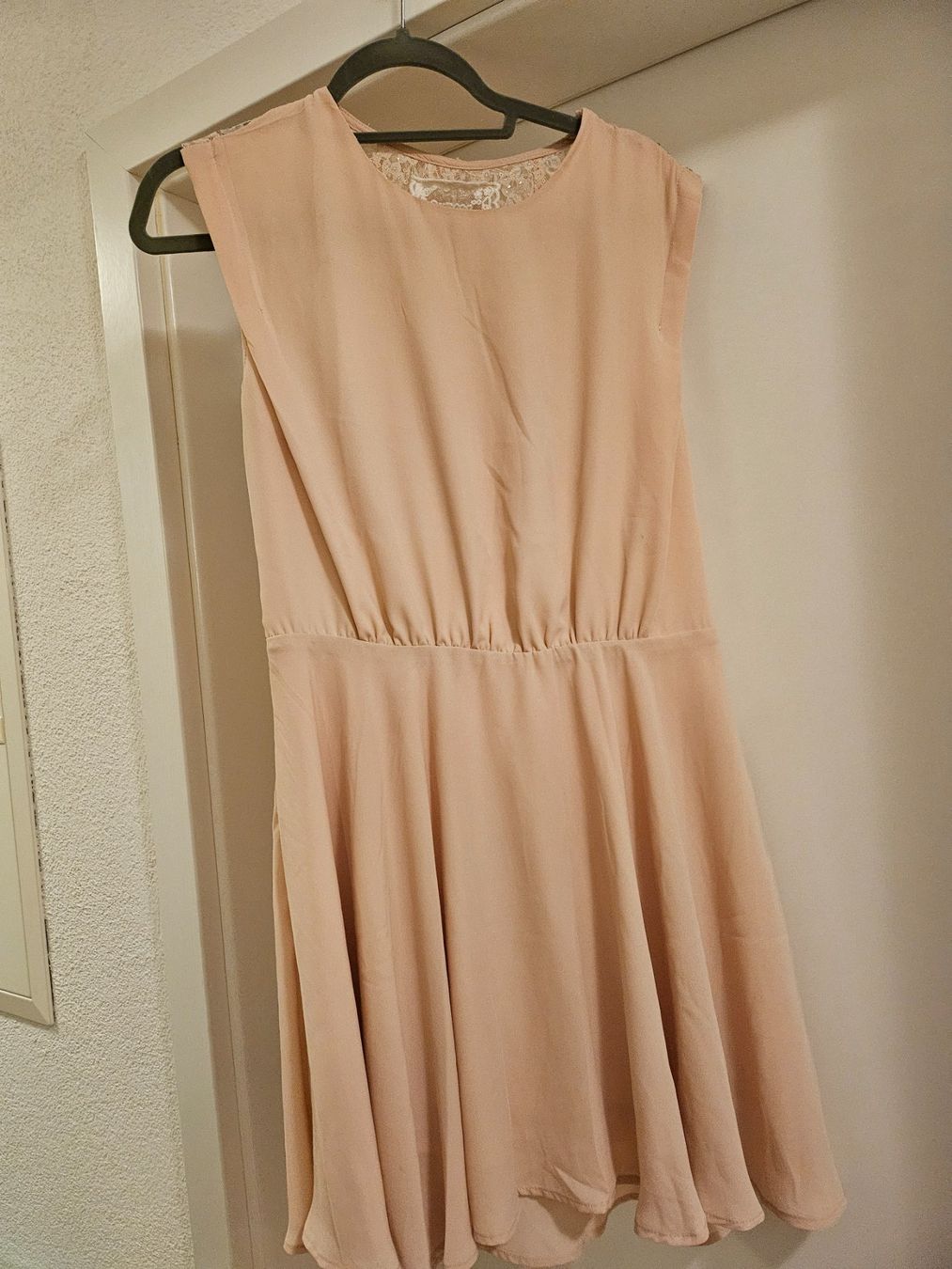 Vestiti: Cocktailkleid – Usato da Kefikon TG venduto da Livline