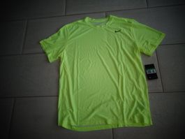 NIKE SPORT T-SHIRT GR.XL NEU