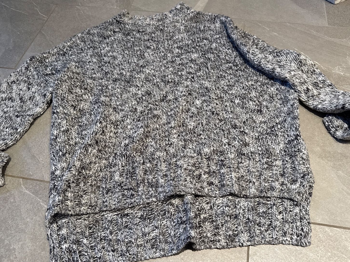 C&A Maglioni & Felpe: Strick Pulli, grosszügiges M – Usato da Amriswil venduto da used2use