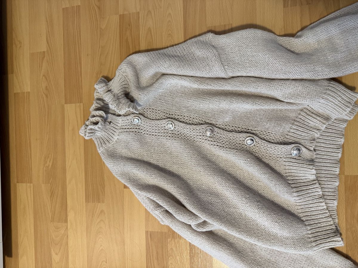 Giacche: Strickjacke – Usato da Winterthur venduto da mag_z5tc