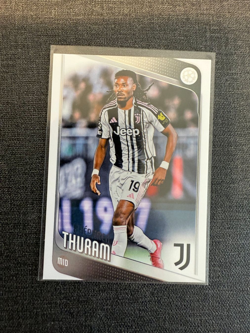 Topps Carte collezionabili: Topps Khephren Thuram Juventus Turin – Usato da Burgdorf venduto da Sports_Cards_3400