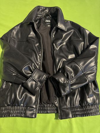 Leather Jacket Zara black size  XS good condition