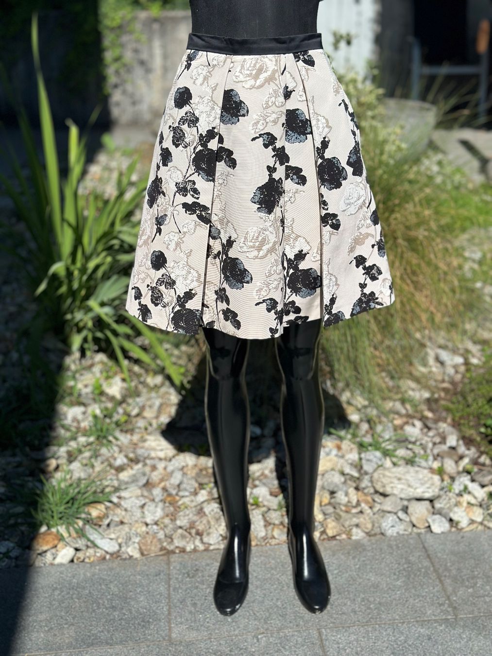 Max Mara Röcke: Floral Jacquard Skirt MaxMara Size M – Gebraucht aus Zufikon von Modestil365 7