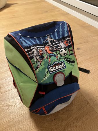 Scout Kinder Schulthek, Fußball Design.