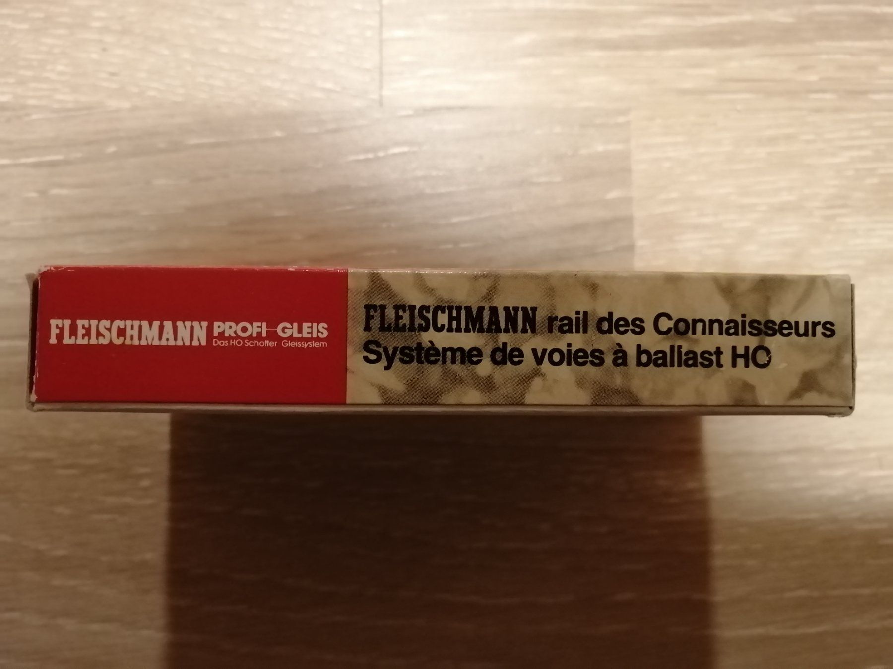 Fleischmann Modellini di ferrovie: Fleischmann HO CC : boucle de retournement Profi-Gleis – Nuovo e nell'imballaggio originale da Buttes venduto da Cafe2005 6