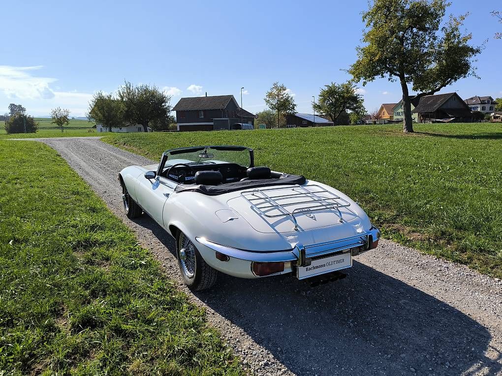 Automobili: Jaguar E Type  – Usato da Bütschwil venduto da chr_22h7 3