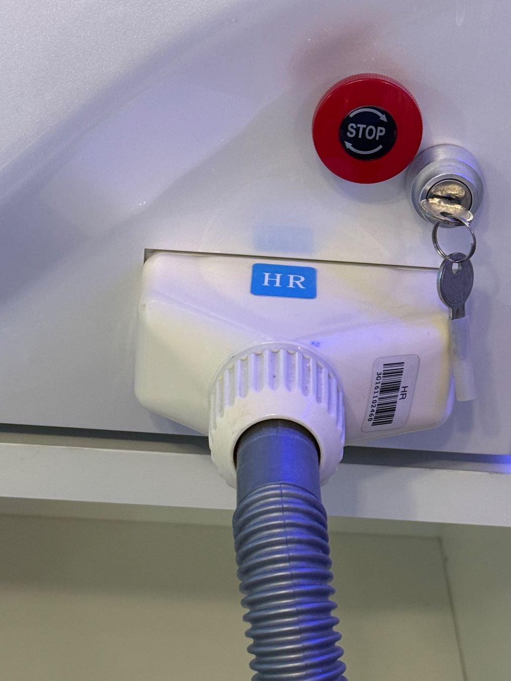 Lampade: IPL Laser – Usato da Thalwil venduto da Cinderela-Kosmetik 2