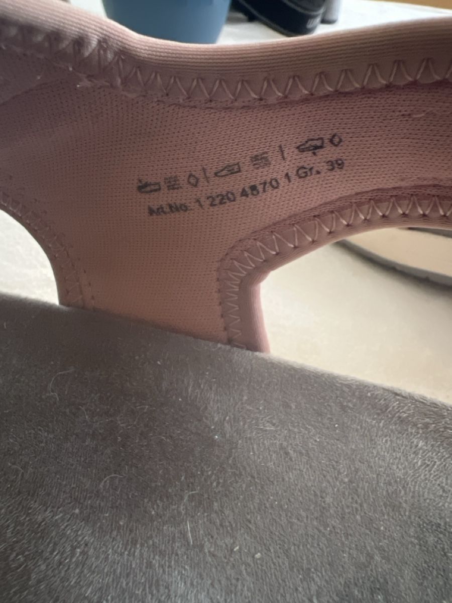 Bench Scarpe da donna: Sandalen Rosa – Usato da Egg b. Zürich venduto da Stuebs 3