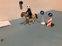 Playmobil Polizeipferd 