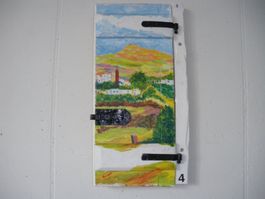 Bild auf altem Holzfensterladen