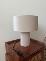Tischlampe 2 Stück beige guter Zustand