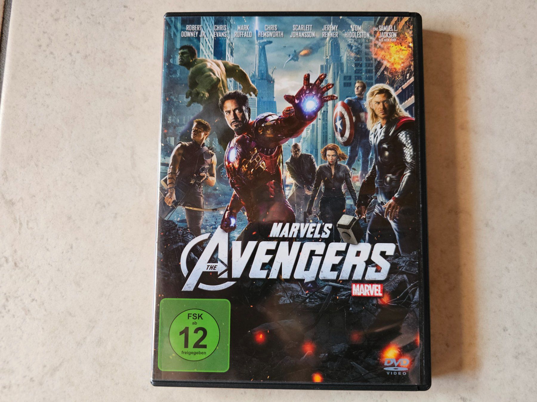 Tous les DVDs: The Avengers       (Marvel) – D'occasion à Schneisingen par backstore24