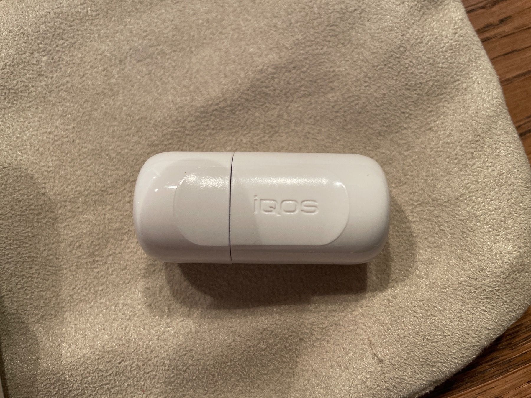 Iqos Altri Prodotti per fumatori: IQOS - Ei zum Reinigen – Nuovo (secondo la descrizione) da Oftringen venduto da son_czw5