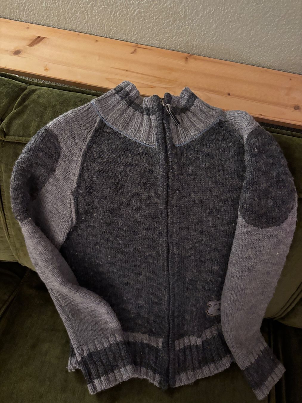 Jacken: Warme Herren Vintage Strickjacke - Grösse M – Gebraucht aus Herrliberg von Tcardo 4