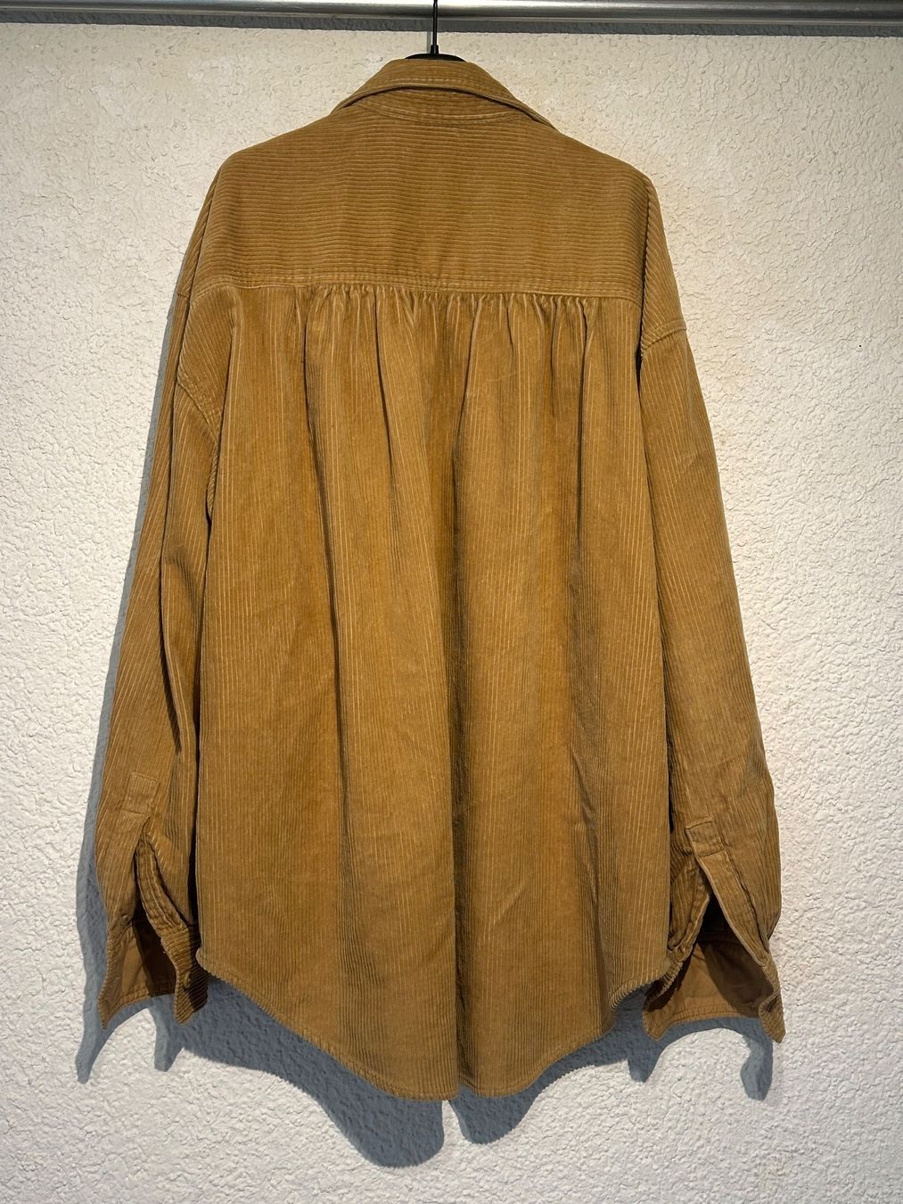 Levi's Camicie: Levi's Cordhemd braun Grösse S – Usato da Lauterbrunnen venduto da zepa 2