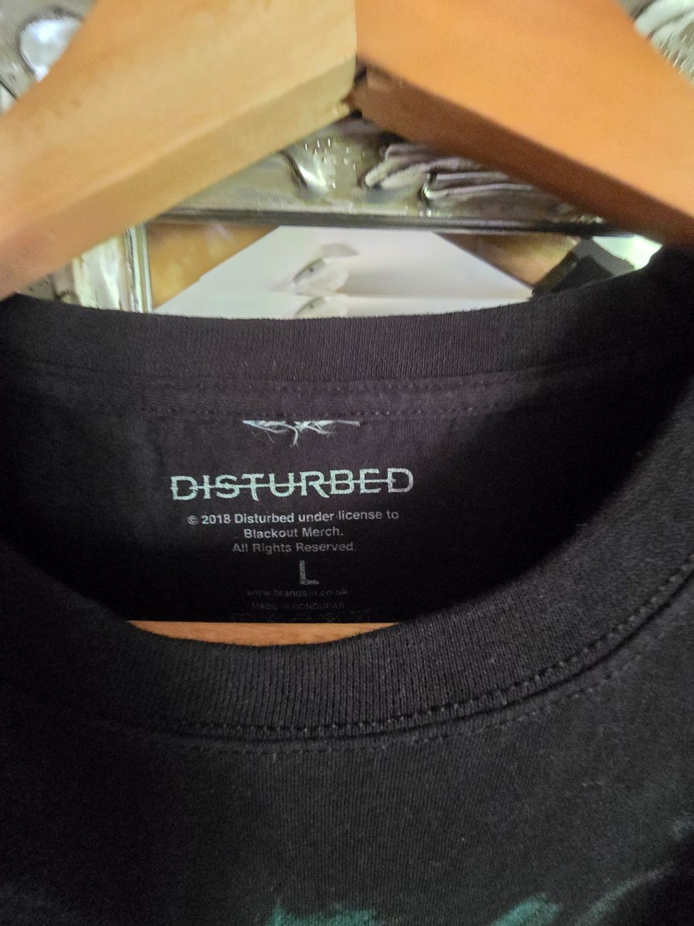 T-shirt: Disturbed Evolution T-Shirt Schwarz Grösse L – Usato da Reute AR venduto da angelflower 2