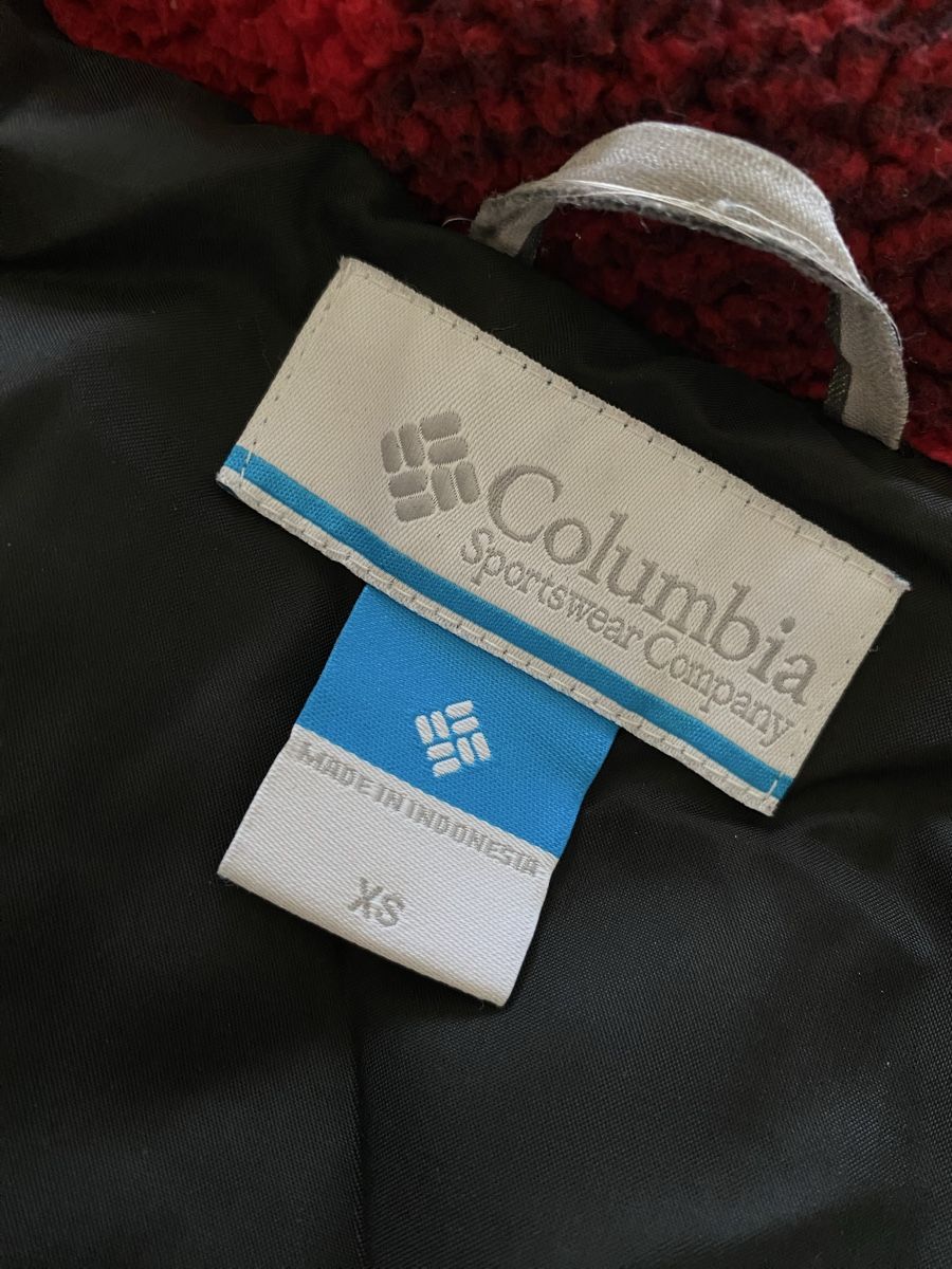 Columbia Giacche: Jacke Columbia – Usato da Romanshorn venduto da Karokana 4
