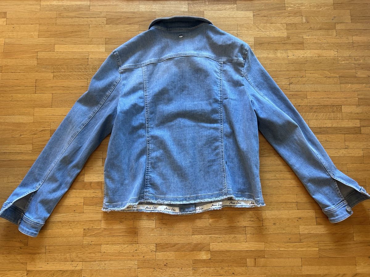 Marc Cain Giacche: Marccain, blouson jeans clair, taille L – Usato da Lausanne venduto da lavirgule 2