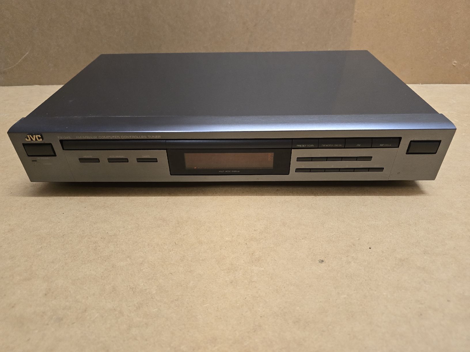JVC Radio: Radio JVC FX-341L – Usato da Lenzburg venduto da cameleoncolor