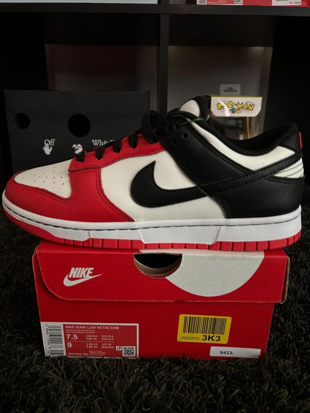 Nike Scarpe da uomo: Nike Dunk Low Retro EMB Black Red Gr. 40.5 / US 7.5 – Nuovo e nell'imballaggio originale da Zürich venduto da Matteo1997x