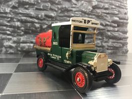 MATCHBOX MODELS OF YESTERYEAR 1912 FORD MODEL T  1:35