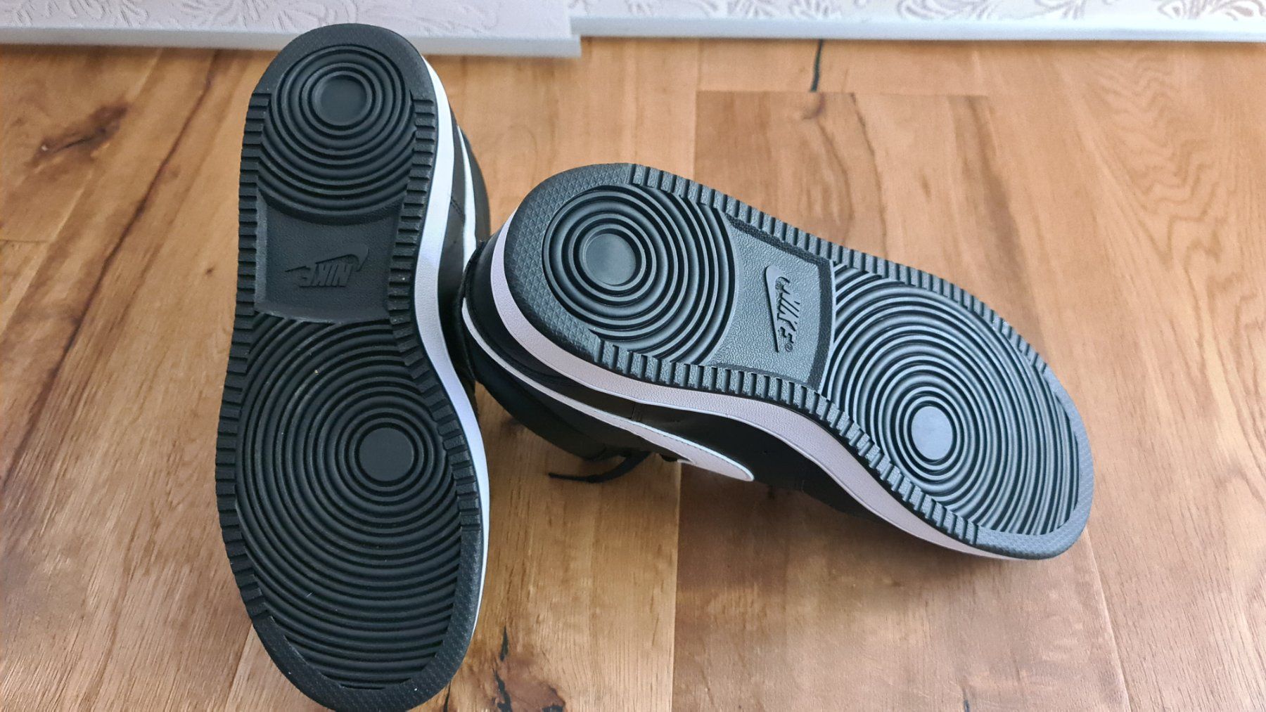 Nike Scarpe da uomo: Nike basketball schuhe – Nuovo (secondo la descrizione) da Wittenbach venduto da Tigerlili 4