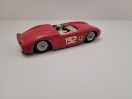 FERRARI 2.5 L (SOLIDO) 1/43