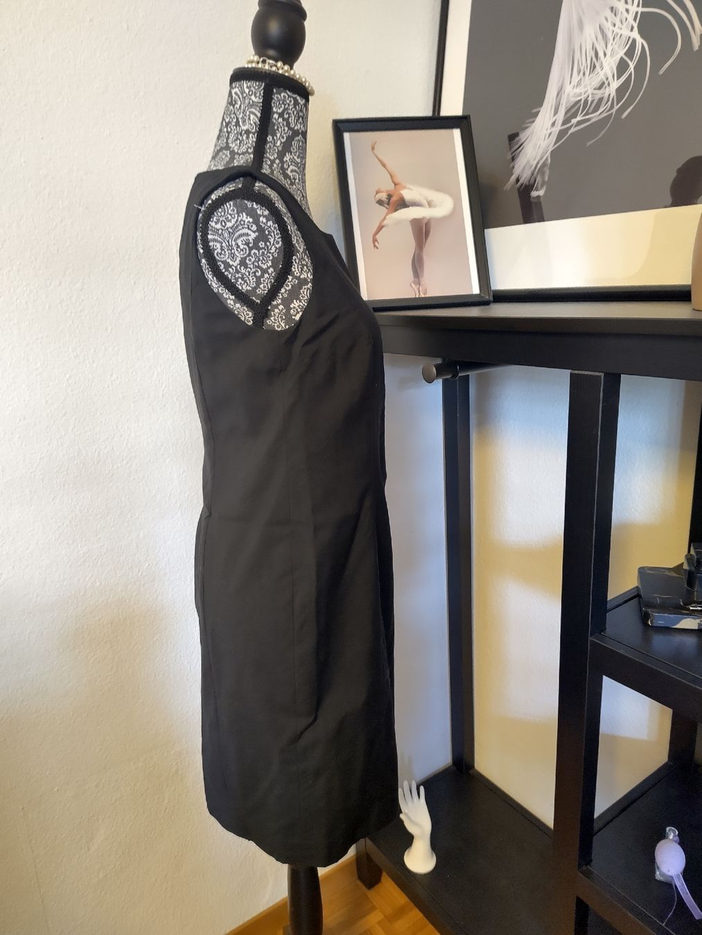 Madeleine Vestiti: MADELEINE - Etui-Kleid aus Wolle Gr. 36/38 – Usato da Zollikofen venduto da AliaRuna 1